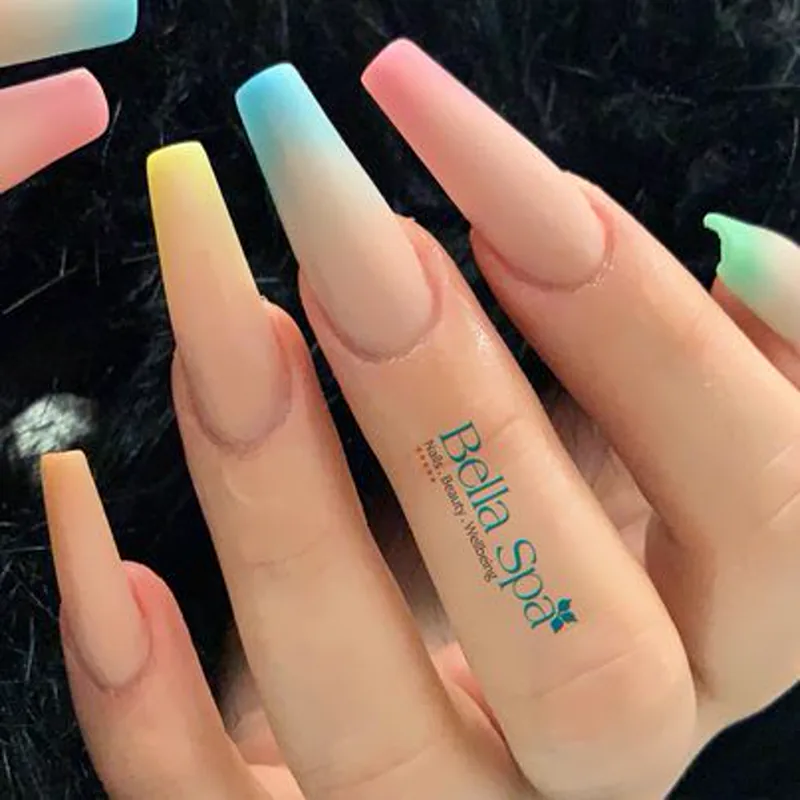 Bella Spa nail art 11