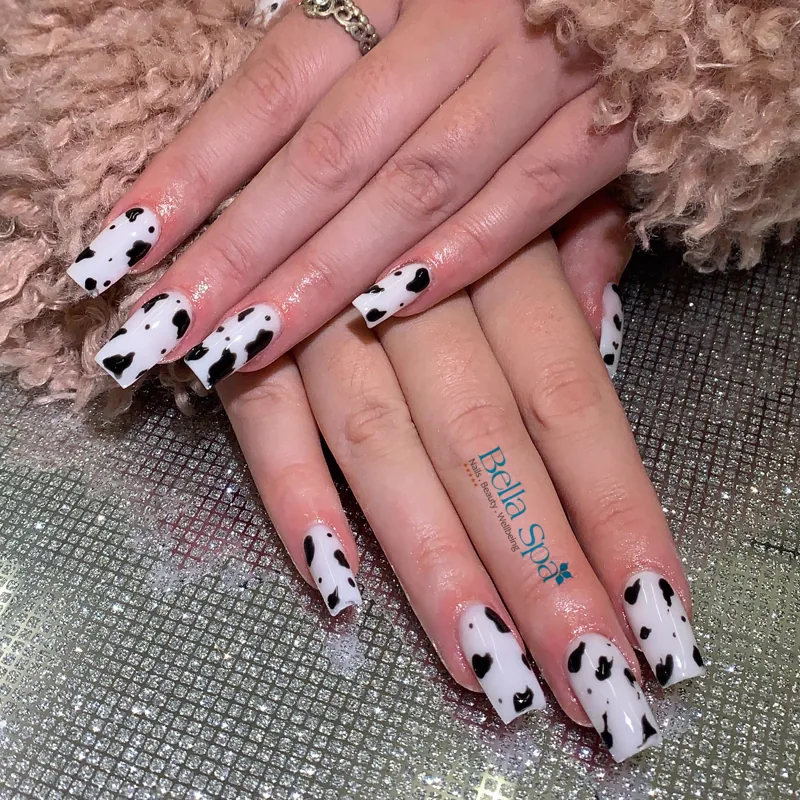 Bella Spa nail art 14